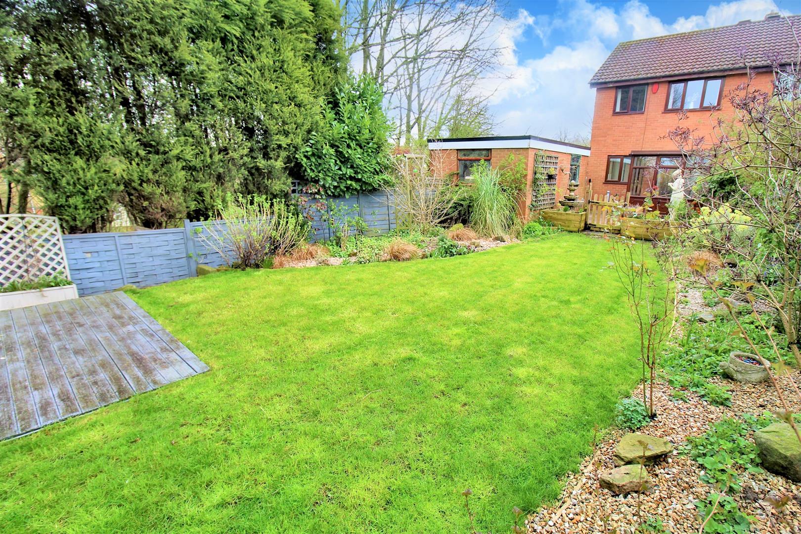 Lightwater Grove, Milton, Stoke-On-Trent